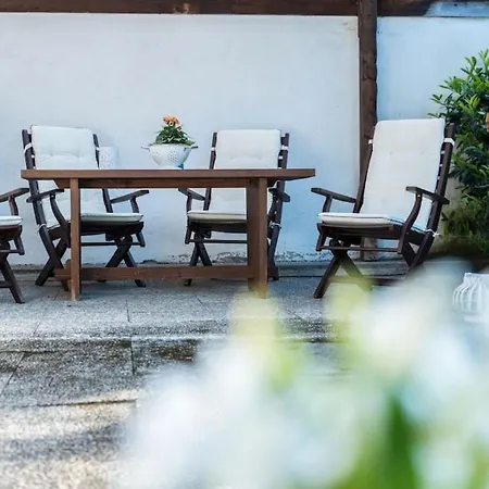 Ferienhaus Beautiful Chalet In Up To 14 Guests - What'app - 0039-3512-039-610 - For Reservations! Garmisch-Partenkirchen